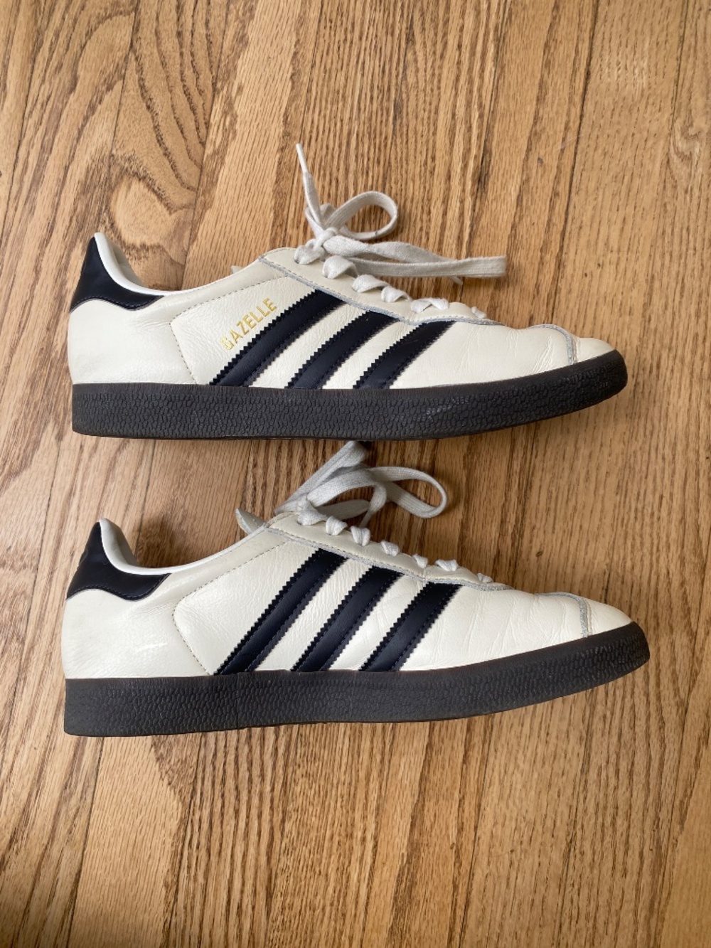 Adidas Gazelle Sneakers